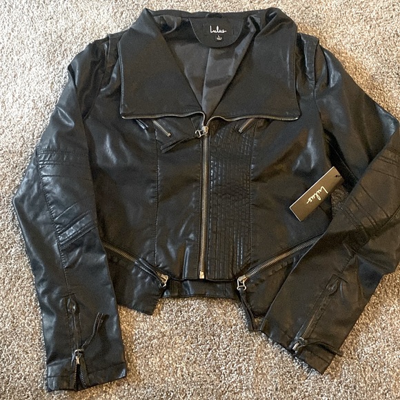 NWT Lulus Vegan leather bomber jacket size large - Picture 1 of 2